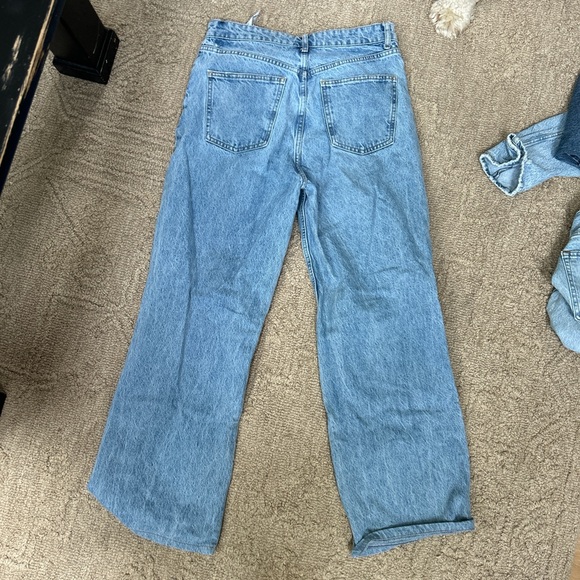 Zara Classic Blue Denim Jeans - Picture 5 of 5